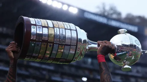 Chilevisión transmite la Copa Libertadores.