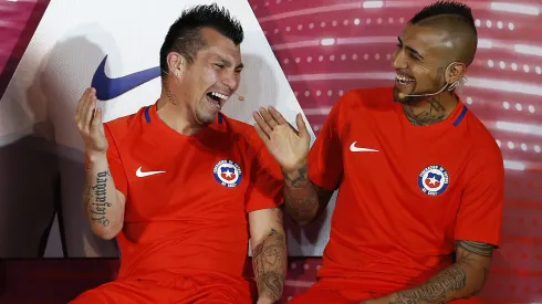 Gary Medel y Arturo Vidal preparan sus regresos a la Roja.