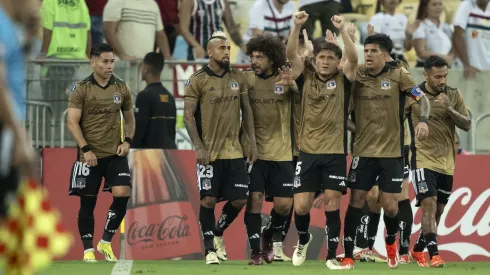 Colo Colo jugando ante Fluminense en Río.