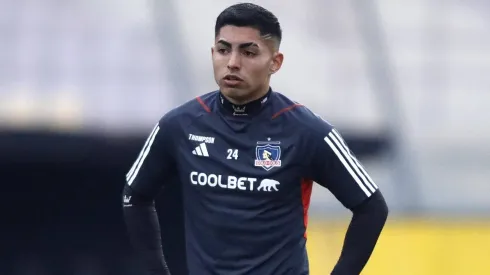 El polémico delantero mandó su mensaje de apoyo al plantel albo