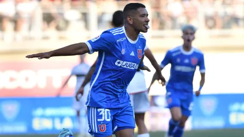 Cristián Palacios entrenó con normalidad y está listo para volver a jugar por la U.