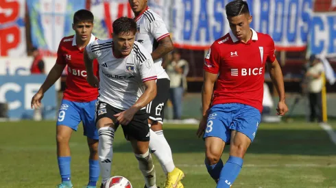 Leo Gil fue expulsado en el último clásico contra la UC en Santa Laura por el campeonato nacional