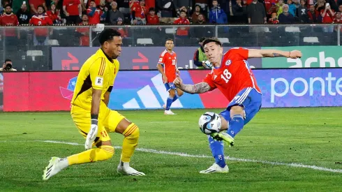 Gallese jugando contra Perú en las Eliminatorias.