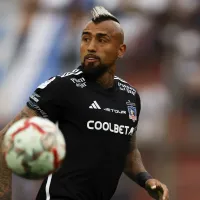 Vidal explota contra los comentaristas de TNT Sports: \'Decían que Colo Colo jugaba mal\'