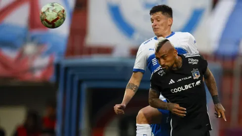 Arturo Vidal le marcó de cabeza a la UC en Santa Laura.