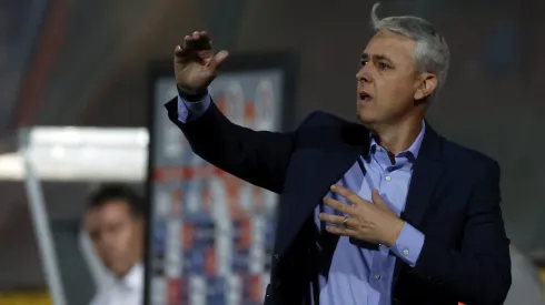 Tiago Nunes vivió con pasión el clásico.