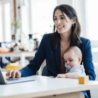 Ley de 40 horas: El cambio en la norma que beneficiará a madres y padres trabajadores