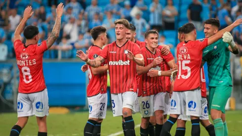 Huachipato salta a la cancha hoy.