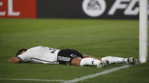 El Colorado Gil quedó muy enrabiado por la amonestación que le sacaron.