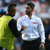 Jorge Valdivia esboza que no puede ser entrenador por \'culpa\' de Daniela Aránguiz: \'Está en modo...\'