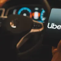 ¿Subirán las tarifas con la ley Uber? La alerta por posibles cambios en la aplicación en Chile