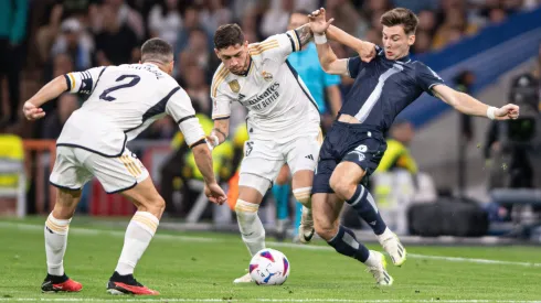 Los de Ancelotti buscan ampliar la diferencia en su visita a San Sebastián.