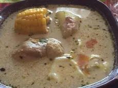 Receta de cazuela nogada: Un plato típico chileno con nueces y pollo