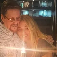 Mane Swett tiene duro golpe en medio de juicio por su hijo: falleció su papá en Chile