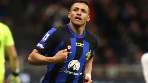 Alexis busca un nuevo destino en el fútbol.