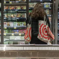 ¿Es feriado irrenunciable el 1 de mayo? Quiénes deben trabajar y qué estará cerrado