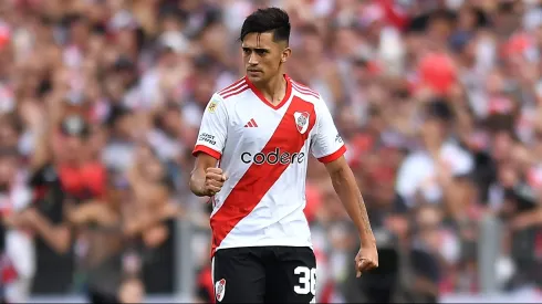 Pablo Solari está en la mira del fútbol europeo, pero especialmente de la Premier League.