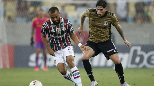 Carlos Palacios tuvo un partido muy difícil contra Samuel Xavier.