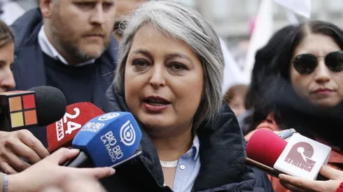 Ministra del Trabajo, Jeannette Jara, en la marcha convocada por la CUT en el Día del Trabajador (2024).