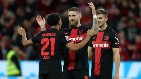 Los futbolistas de Bayer Leverkusen, en pleno festejo.