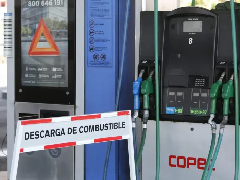 Ministros anuncian próxima disminución en el precio de las bencinas