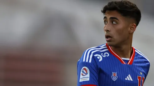 Lucas Assadi recibió un respaldo con algo de presión de un ídolo azul.