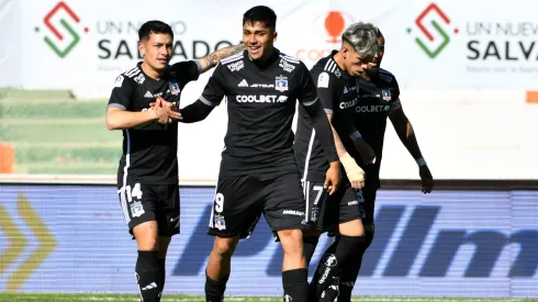 Damián Pizarro celebrando su gol contra Cobresal.