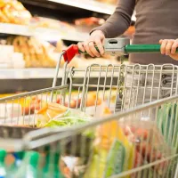 Alza del IPC en abril 2024: Expertos analizan el impacto y proyecciones económicas