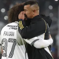 Almirón cuenta la verdad de la ausencia de Peluca Falcón en Colo Colo: \'Tenía dudas de jugar y...\'