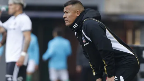 Crecen los cuestionamientos a Jorge Almirón.