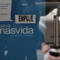 ¿Cuáles son los requisitos para recibir la devolución de dinero por parte de la Isapres?