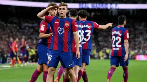 Fermin Lopez festeja un gol de Barcelona.