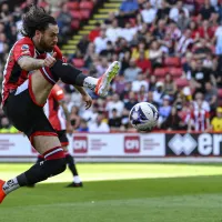 Ex seleccionado inglés recomienda que histórico club de la Premier fiche a Ben Brereton