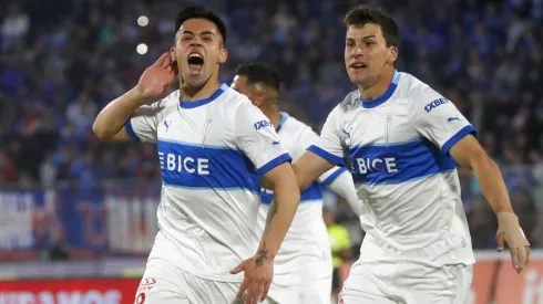 Alexander Aravena le anotó un golazo a la U.