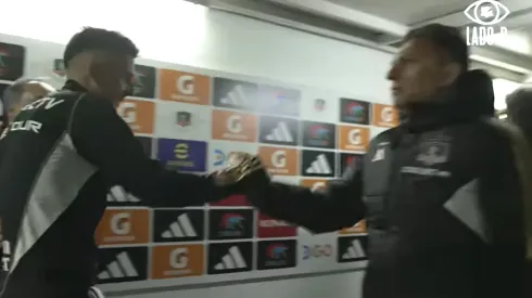 Paiva recibe las felicitaciones de Mosa.