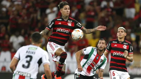 Erick Pulgar tiene chances de volver a Europa.