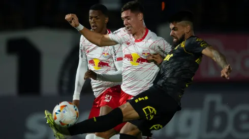 Bragantino venció a Coquimbo Unido en el primer juego.