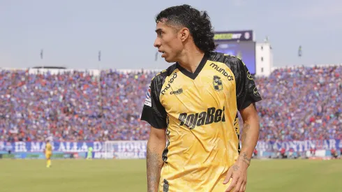Luciano Cabral es un objetivo de Colo Colo para el mercado de pases.