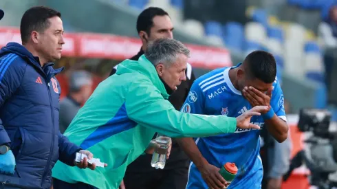 Álvarez analiza el equipo para el duelo ante Everton