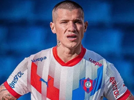 Hinchas de la U piden fichaje del hachero de Falcón