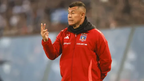 Jorge Almirón tuvo un encontrón con Palacios.