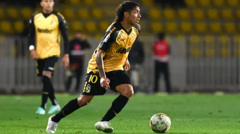 Luciano Cabral dejó una asistencia espectacular ante la Católica en la victoria de Coquimbo Unido.