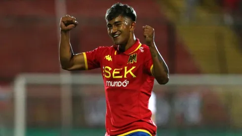 Franco Frías le anotó tres goles a Deportes Iquique y llegó a ocho en el Campeonato Nacional 2024.