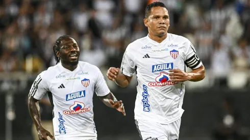 Carlos Bacca comanda a los Tiburones.