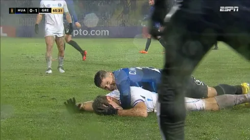 La romántica imagen del Huachipato vs Gremio.