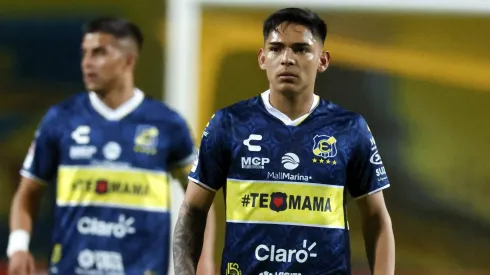 Joan Cruz podría salir de Everton en este mercado de fichajes.
