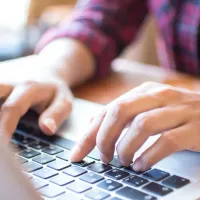 ¿Qué comercios y marcas seguirán con ofertas tras el fin del Cyber Day 2024?