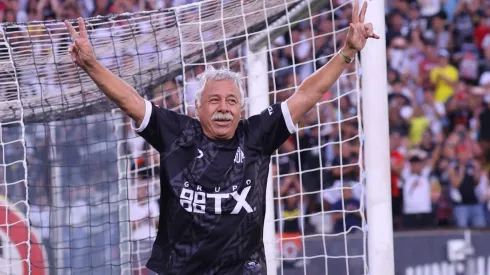 Carlos Caszely criticó una vez más el título de Independiente en la Libertadores del 73.