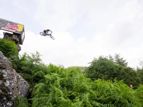 El ganador del despiadado Red Bull Hardline 2024