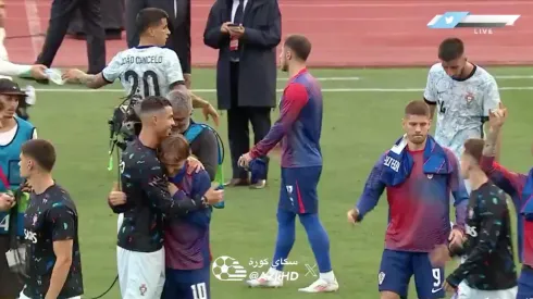 Un reencuentro cariñoso entre CR7 y Luka Modric.